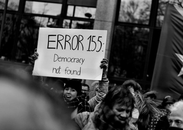Ernest Mag Democratie