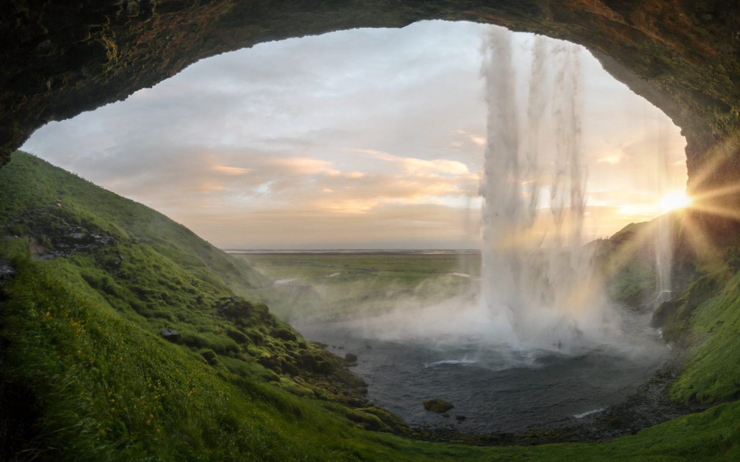 Joshua Sortino IlvY3z4KVCI Unsplash